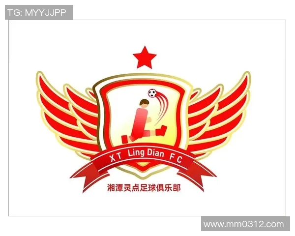 足球明星艺术字的魅力与创意展现，探索球场之外的艺术之美